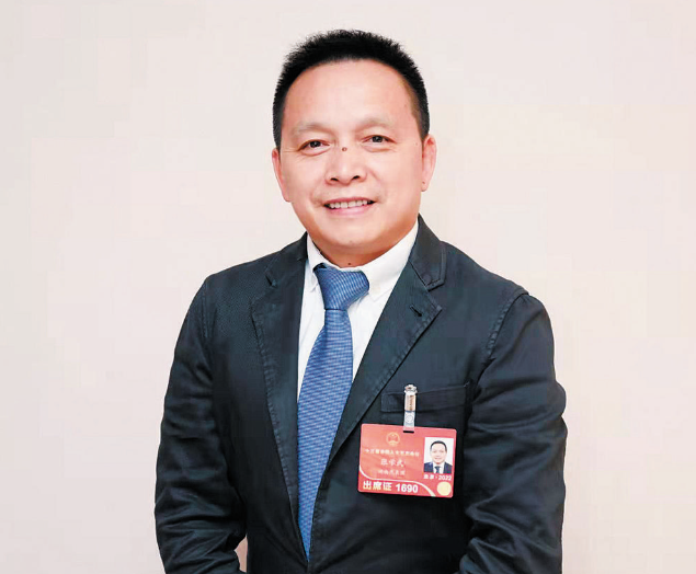 【兩會(huì)】以優(yōu)質(zhì)高效的供電服務(wù)助力經(jīng)濟(jì)社會(huì)發(fā)展——訪全國(guó)人大代表、鹽津鋪?zhàn)邮称饭煞萦邢薰径麻L(zhǎng)張學(xué)武
