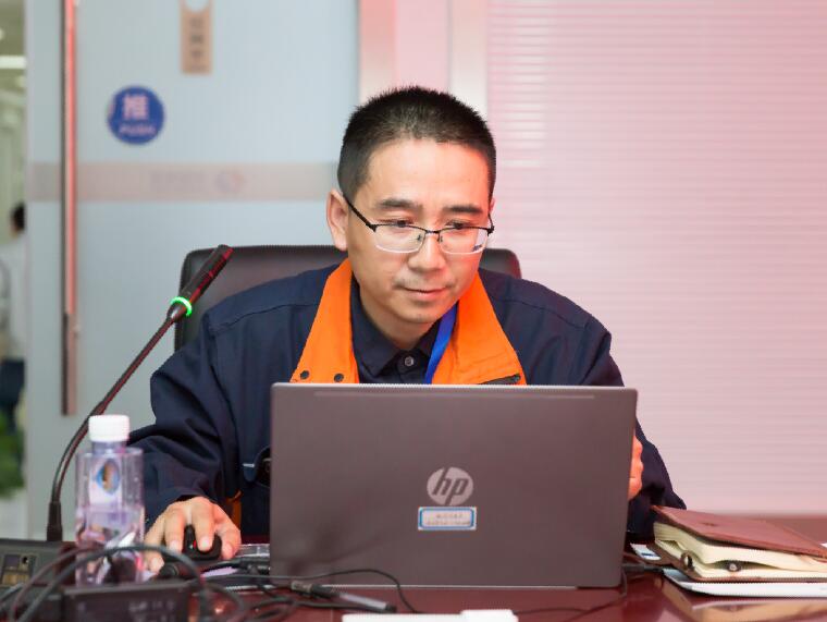 周效峰：半生矢志赴山河，鬢華雖改血仍殷