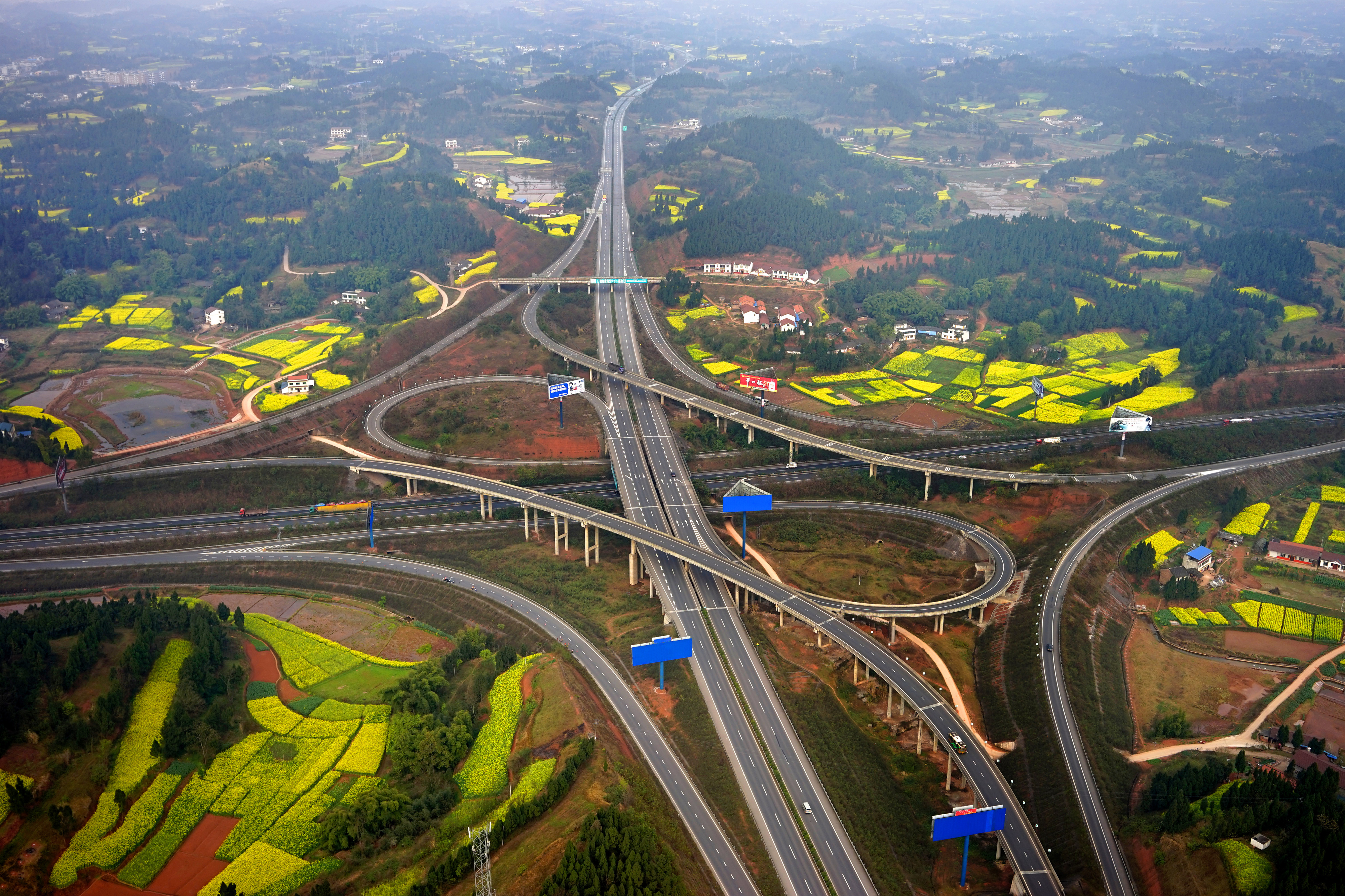 葛洲壩集團(tuán)發(fā)起的全國(guó)首單出表型高速公路類(lèi)REITs成功簿記