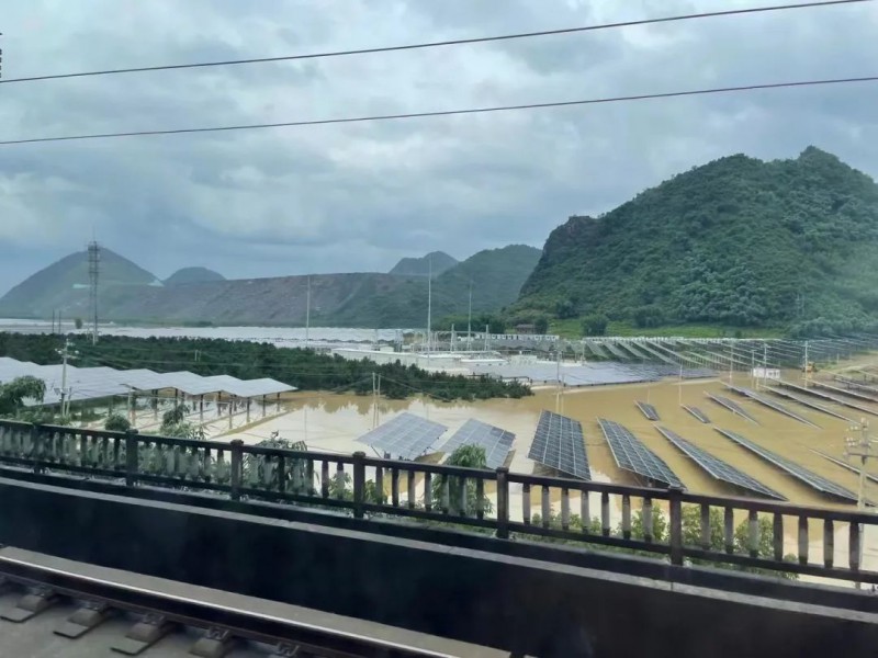 地面電站秒變漂浮電站，又一光伏電站被水淹！