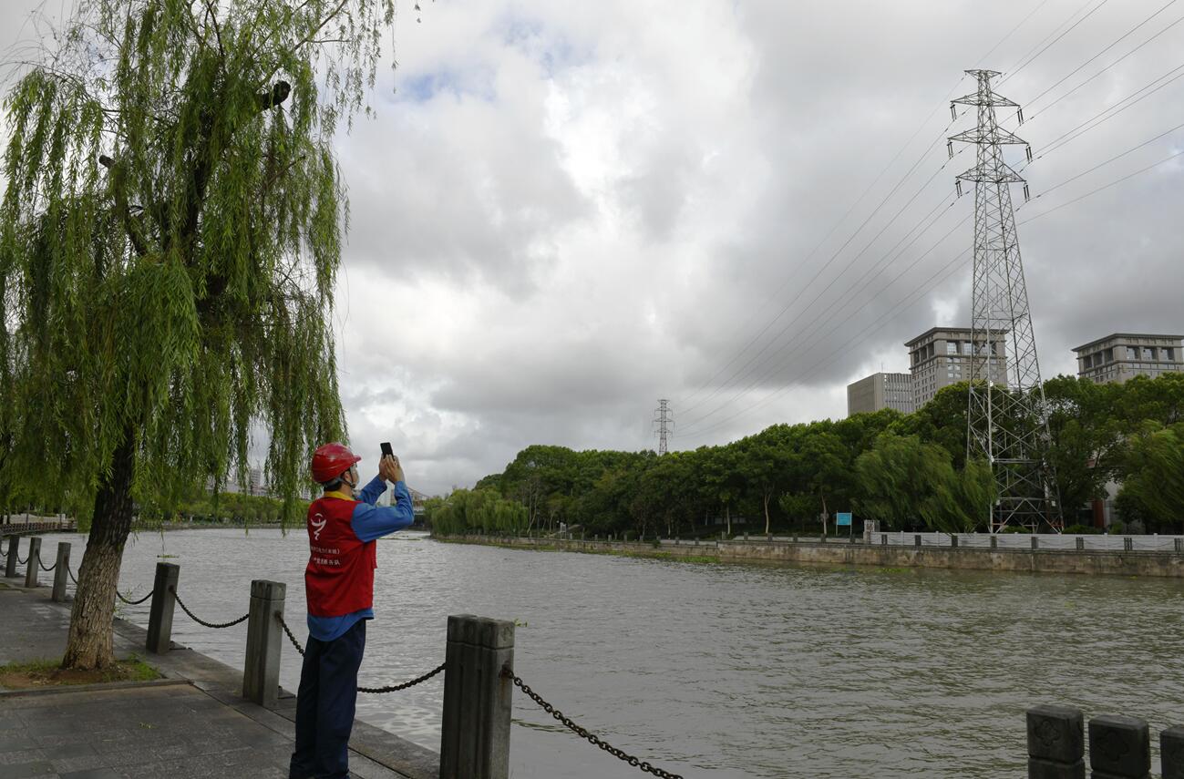 臺(tái)風(fēng)來(lái)襲、疫情突起 余姚供電全力筑牢“雙防線(xiàn)”