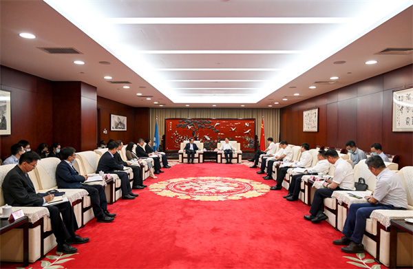 溫樞剛會(huì)見(jiàn)中國(guó)進(jìn)出口銀行黨委書(shū)記、董事長(zhǎng)吳富林