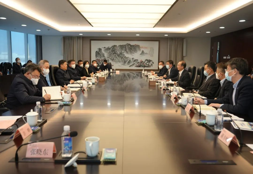 華電集團(tuán)黨組書記、董事長江毅會見東方電氣黨組書記、董事長俞培根