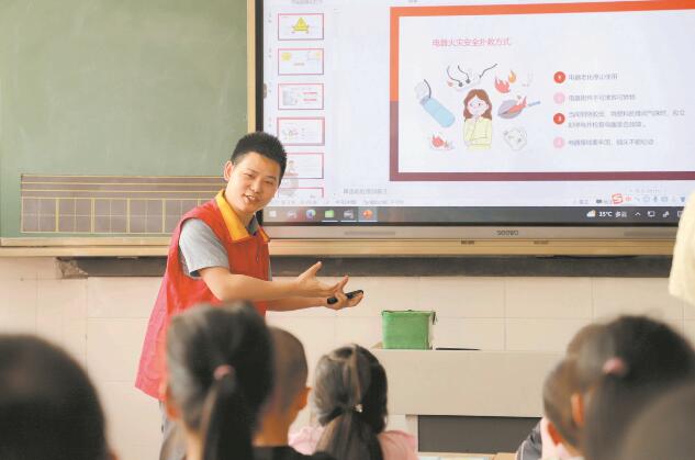 魏錕：用心服務(wù)是起點，客戶滿意是方向