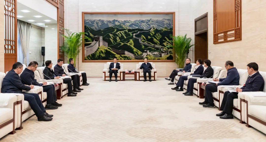 大唐集團(tuán)黨組書記、董事長鄒磊會見哈電集團(tuán)黨委書記、董事長曹志安