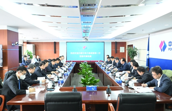 中國電建黨委書記、董事長丁丁焰章與內(nèi)蒙古電力集團(tuán)黨委書記、董事長賈振國會談