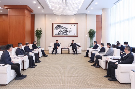 鄧建玲會(huì)見福建省政協(xié)副主席、漳州市委書記張國(guó)旺