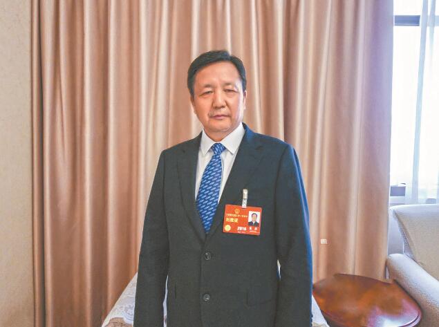 新型電力系統(tǒng)建設為電力裝備制造業(yè)帶來新機遇——訪全國人大代表，全國工商聯(lián)副主席，特變電工股份有限公司黨委書記、董事長張新