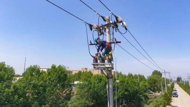 國(guó)網(wǎng)安陽(yáng)供電公司一次綜合檢修力?！?年0跳”