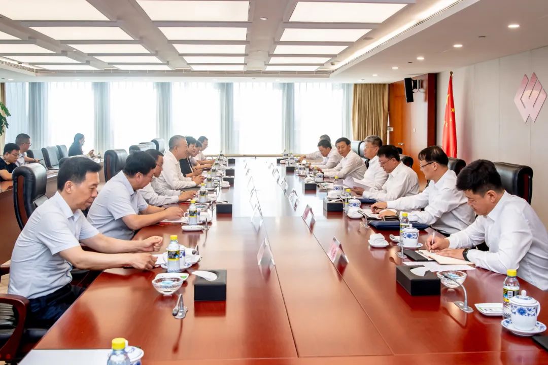 國家能源集團(tuán)黨組書記、董事長劉國躍會(huì)見包頭市委副書記、市長張銳