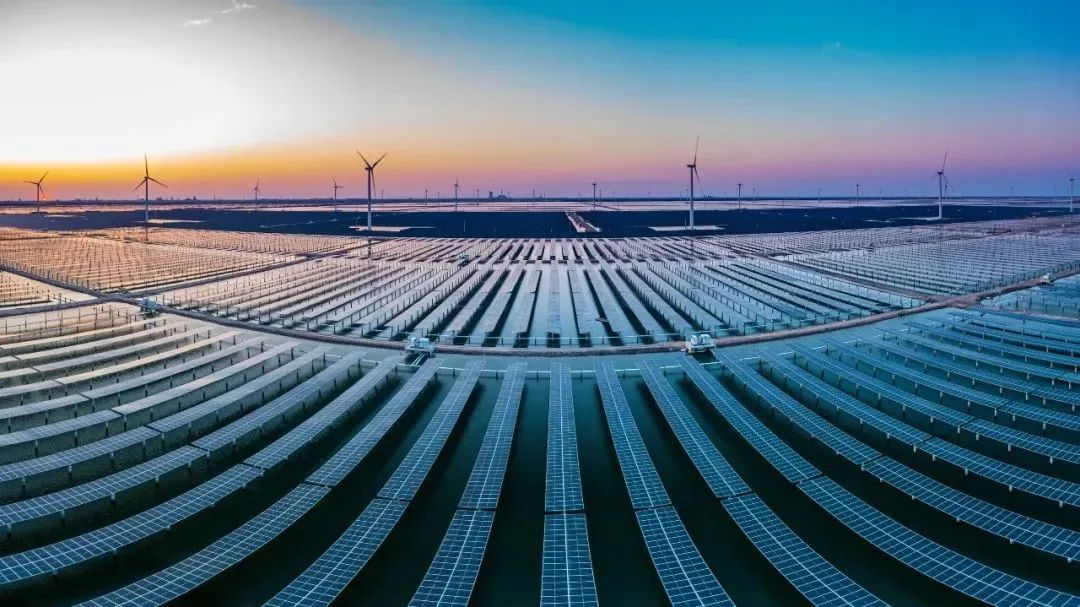 突破3億千瓦時(shí)，?；瘓F(tuán)一期300MW光伏發(fā)電項(xiàng)目實(shí)現(xiàn)年度目標(biāo)