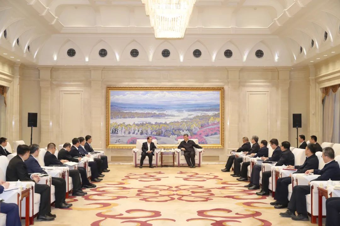 華電集團黨組書記、董事長江毅拜會新疆維吾爾自治區(qū)主要領導