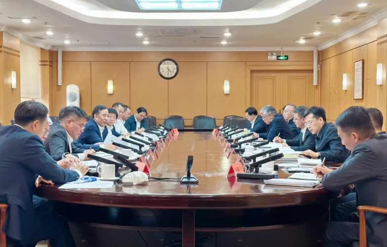 中國能建黨委書記、董事長(zhǎng)宋海良與遼寧省委常委、大連市委書記熊茂平會(huì)談