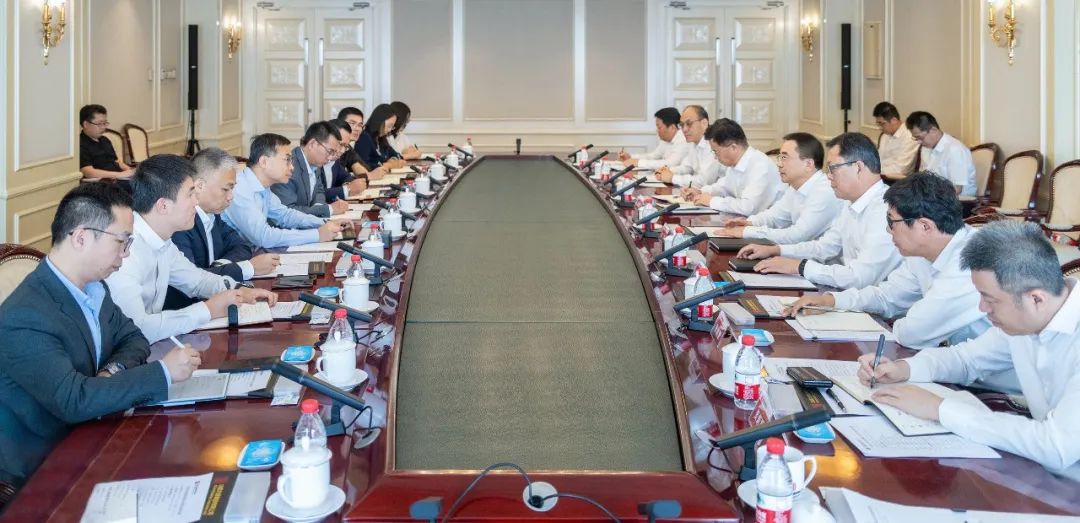 中國大唐集團(tuán)有限公司黨組書記、董事長與遠(yuǎn)景