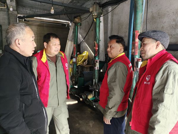 湖北竹溪供電公司嚴(yán)明從業(yè)紀(jì)，擦亮服務(wù)窗
