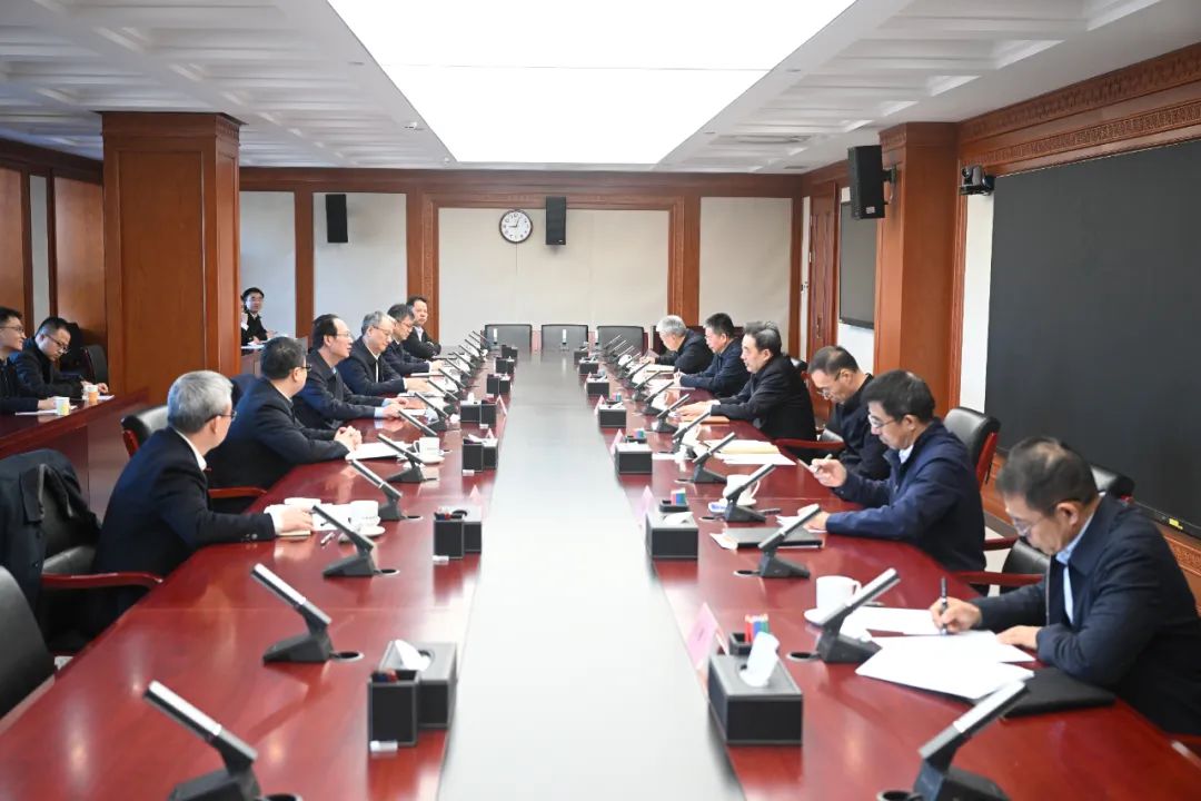 中國(guó)電建黨委書記、董事長(zhǎng)丁焰章、總經(jīng)理王斌拜會(huì)國(guó)家能源局黨組書記、局長(zhǎng)王宏志