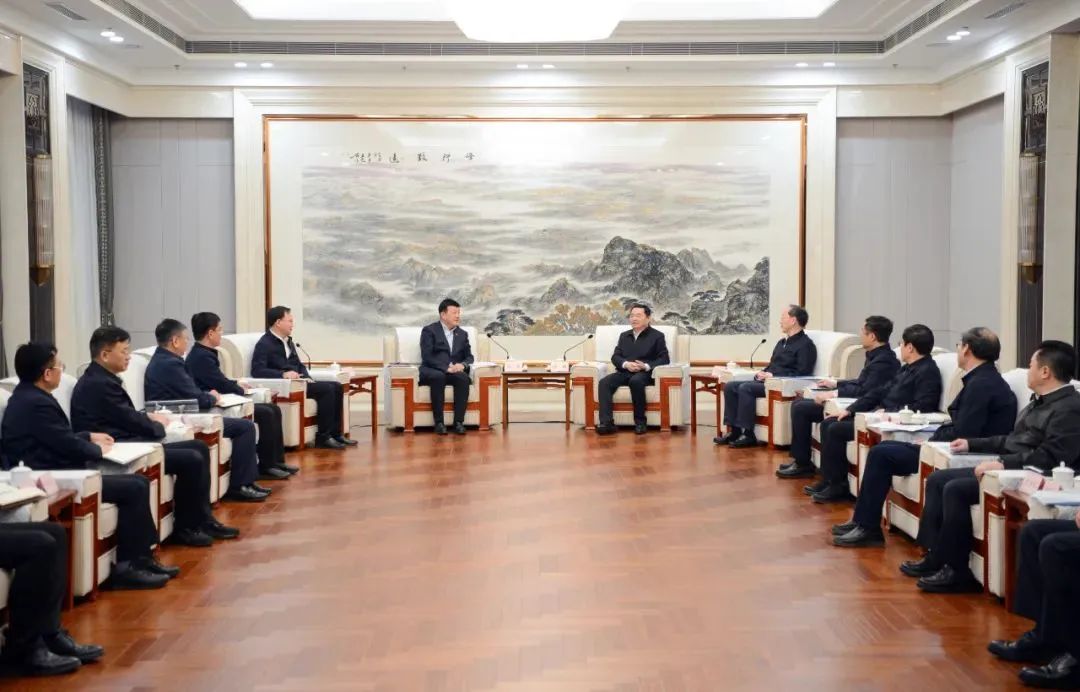 大唐集團黨組書記呂軍、總經(jīng)理張傳江拜會遼寧省委書記郝鵬、省長李樂成